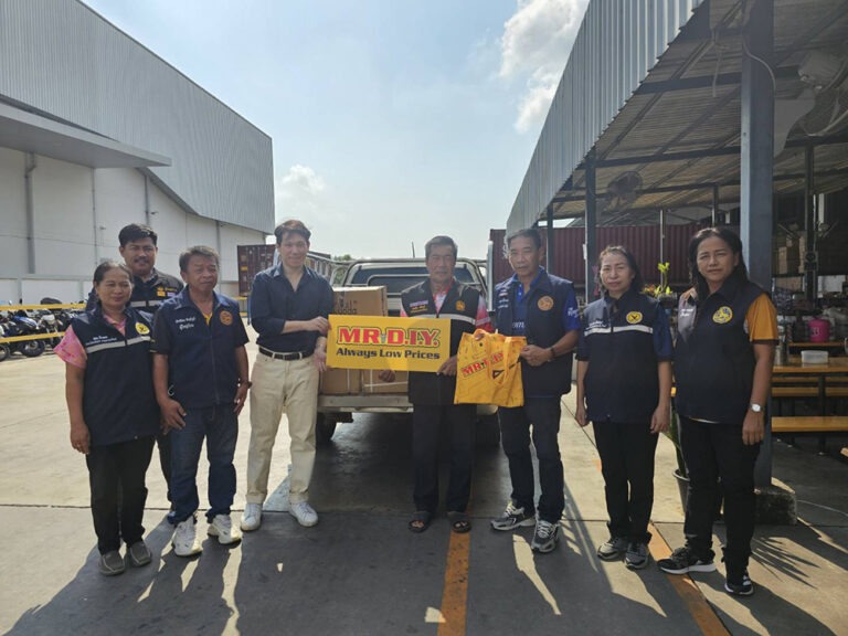 มิสเตอร์. ดี.ไอ.วาย. ร่วมส่งความสุขในกิจกรรมวันเด็กแห่งชาติ ประจำปี 2567 แก่โรงเรียนและหน่วยงานภาครัฐทั่วไทย จำนวน 23 แห่ง รวมมูลค่ากว่า 100,000 บาท