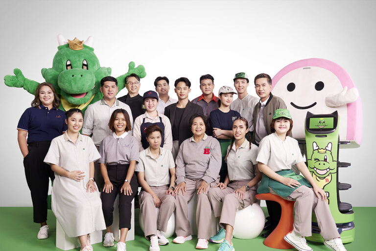 บาร์บีคิวพลาซ่า เปิดตัวยูนิฟอร์มใหม่ ชูแนวคิด “ฟังฉัน Design” ให้พนักงานเป็นดีไซเนอร์