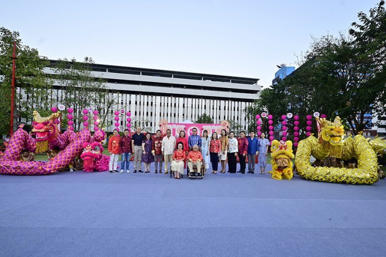 เมืองไทยประกันชีวิต เฉลิมฉลองเทศกาลตรุษจีน จัดพิธีสักการะองค์พระโพธิสัตว์กวนอิม เทพเจ้ากวนอู และ 5 พญาเทพเจ้ามังกร พร้อมเชิดมังกรชมพู ประจำปี 2567