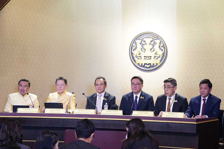 ครม. เห็นชอบ ธอส. จัดทำโครงการสินเชื่อบ้าน Happy Home กรอบวงเงิน 20,000 ล้านบาท อัตราดอกเบี้ย 5 ปีแรก 3.00% ต่อปี