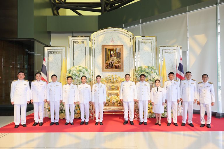 ธ.ก.ส. จัดพิธีถวายพระพรชัยมงคล พระบาทสมเด็จพระเจ้าอยู่หัว ในวันฉัตรมงคล 2567