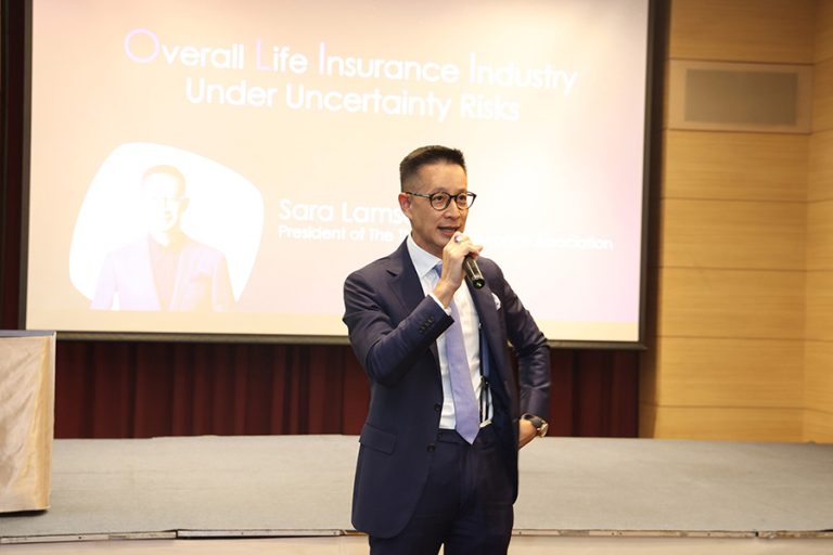 นายกสมาคมประกันชีวิตไทย รับเชิญเป็นวิทยากรบรรยายให้นักศึกษา วปส. รุ่นที่ 12