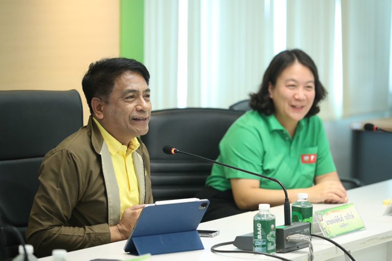 ธ.ก.ส. ร่วมสถาบันวิจัยเศรษฐกิจป๋วย อึ๊งภากรณ์ ติดตามการดำเนินโครงการแก้ไขหนี้สินเกษตรกรอย่างยั่งยืน