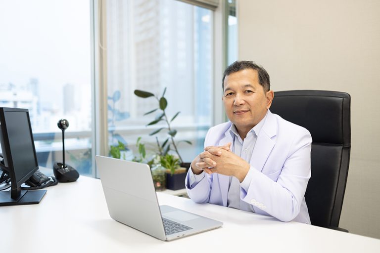 โรงพยาบาลพญาไท 1 ก้าวสู่ปีที่ 48   “48 Years of EXPERT Celebration”  We are committed to continuous excellence : “เรามุ่งมั่นสู่ความเป็นเลิศทางด้านการรักษาอย่างต่อเนื่อง”