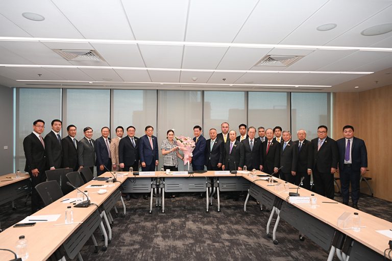 หอการค้าไทย-จีน นำทีม เข้าพบนายกรัฐมนตรี แพทองธาร เสนอประเด็นทางเศรษฐกิจไทย-จีนเพื่อการทำงานร่วมกัน