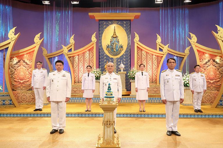 เลขาธิการ คปภ. นำคณะผู้บริหาร สำนักงาน คปภ. บันทึกเทปถวายพระพรชัยมงคล สมเด็จพระนางเจ้าสิริกิติ์ พระบรมราชินีนาถ พระบรมราชชนนีพันปีหลวง