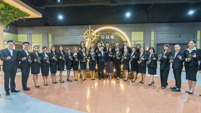 OCEAN LIFE ไทยสมุทร นำทีมที่ปรึกษาประกันชีวิตมืออาชีพ รับรางวัล “APFinSA Awards 2024” ตอกย้ำความมั่นใจลูกค้า ยกระดับสู่มาตรฐานเอเชียแปซิฟิก
