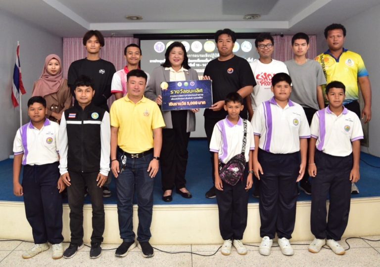 ทีมเยาวชน จ.สงขลาร่วมแข่งขันการถ่ายภาพจากโดรนเพื่อส่งเสริมการท่องเที่ยว จ.สงขลา ผลงานที่ได้รับรางวัล เทศบาลนครสงขลาจะนำไปประชาสัมพันธ์เพื่อการท่องเที่ยวจังหวัด