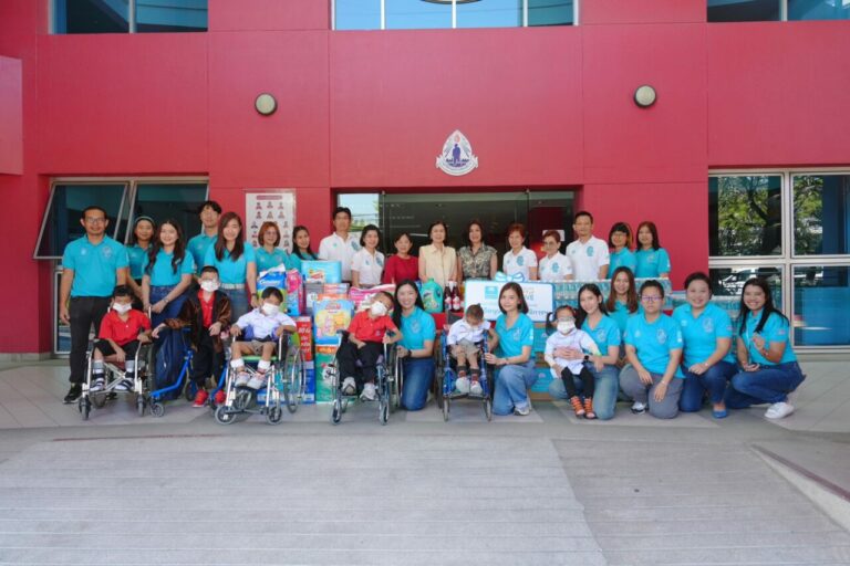 OCEAN LIFE ไทยสมุทร จัดกิจกรรม GIFT OF LOVE ปันความสุขให้แก่เด็กๆ มูลนิธิอนุเคราะห์คนพิการฯ ต้อนรับปีใหม่ 2568