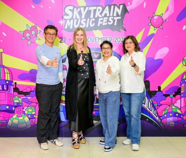 กรุงไทย-แอกซ่า ประกันชีวิต พลิกโฉมความบันเทิง ร่วมมือกับพันธมิตร จัดกิจกรรม “SkyTrain Music Fest” เปลี่ยนขบวน BTS เป็นเวทีคอนเสิร์ต ครั้งแรกในไทย ในการมอบประสบการณ์แห่งความประทับใจผ่านเสียงดนตรี