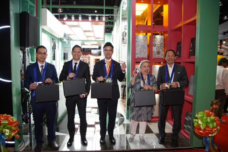 ‘COTTO’ ผสาน ‘Mariwasa’ เดินเกมขยายตลาดภูมิภาคอาเซียน โชว์ศักยภาพนวัตกรรมผลิตภัณฑ์ตกแต่งพื้นผิวและสุขภัณฑ์ในงาน WORLDBEX 2025