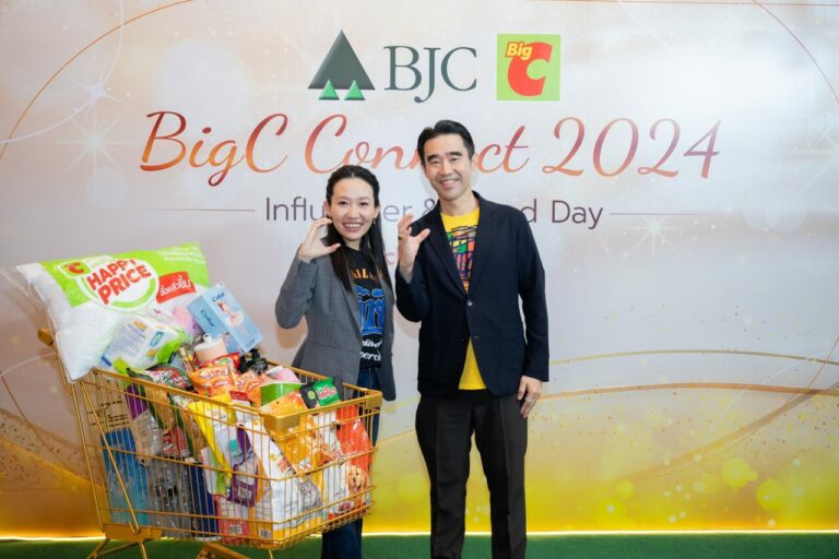 บิ๊กซี เขย่าวงการรีวิว เผยแผนลุยสร้างแพลตฟอร์มใหม่ เชื่อมต่อแบรนด์และอินฟลูเอนเซอร์ หวังยกระดับคอนเทนต์ครีเอเตอร์ สู่ครีเอเตอร์คอมเมิร์ซ