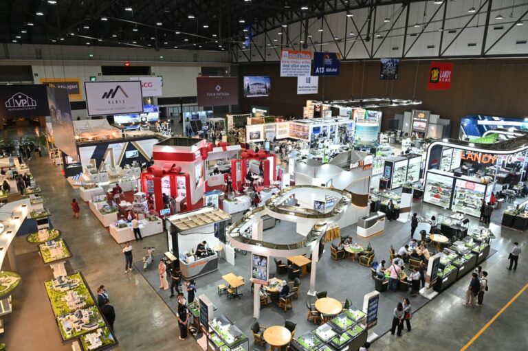 HBA เผยยอดขาย ‘รับสร้างบ้าน Focus 2025’ ดีเกินคาดทะลุเป้า 3,240 ล้านบาท ชี้ความเป็นมืออาชีพ – ผู้บริโภคเชื่อมั่น ปัจจัยแกร่งสู้ศึกรับเหมา – ดีเวลลอปเปอร์