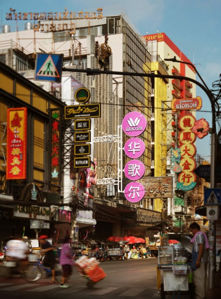 มิติใหม่วาโก้ ช้อปปิ้ง จิบกาแฟ ชมงานศิลป์ “Wacoal Yaowarat Space” เจาะกลุ่มลูกค้าไทย-เทศ เนรมิตตึกเก่าใจกลางเยาวราช