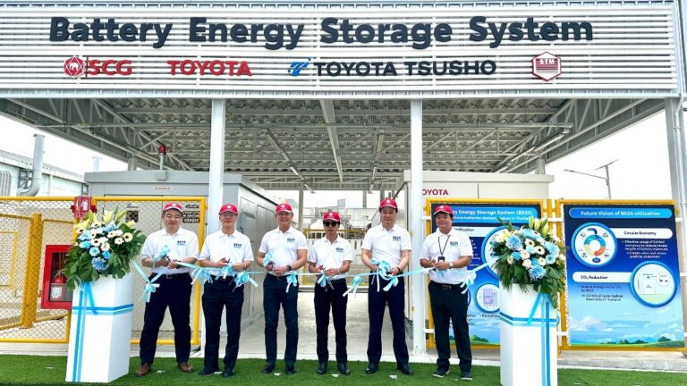เอสซีจี ผนึกกำลัง เครือโตโยต้า เปิดโครงการระบบกักเก็บพลังงานด้วยแบตเตอรี่จากรถยนต์ไฟฟ้า เน้นใช้พลังงานหมุนเวียน มุ่งสู่สังคมปลอดคาร์บอน  