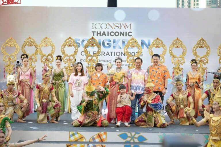 ไอคอนสยาม คว้า “ชมพู่ อารยา” รับบทบาทนางทุงสะเทวี ควงคู่ “น้องแอบิเกล”นำขบวนแห่สงกรานต์สุดอลังการริมเจ้าพระยา