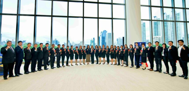 OCEAN LIFE ไทยสมุทร นำทีมที่ปรึกษาประกันชีวิตคว้ารางวัล “APFinSA Awards 2025” ยกระดับสู่มาตรฐานระดับเอเชียแปซิฟิก