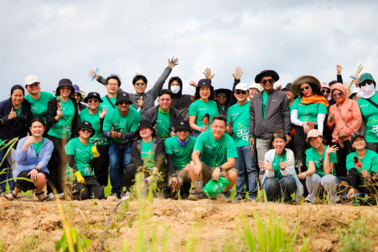 Green Mission ต่อเนื่อง! ศุภาลัย ยกก๊วนพนักงานปลูกป่าหัวหิน ตั้งเป้าลดคาร์บอนฯทะลุ 665 ตัน