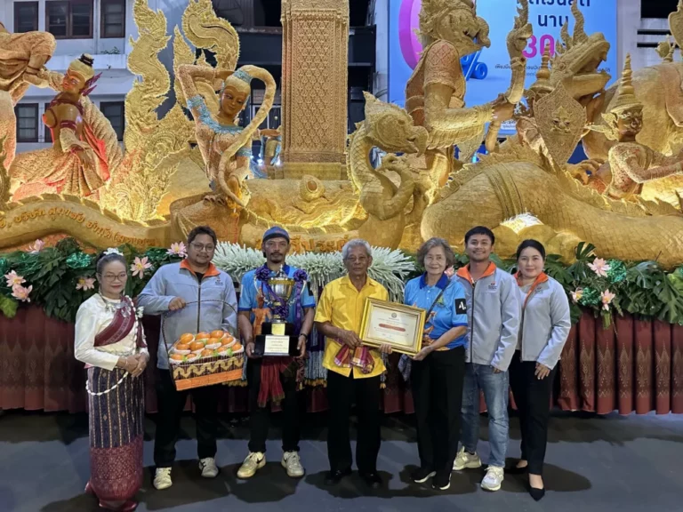 ธนชาตประกันภัย ร่วมภาคภูมิใจงานศิลป์เทียนพรรษาคุ้มวัดศรีประดู่ ครองแชมป์รุ่นติดพิมพ์ขนาดใหญ่ งานประเพณีแห่เทียนพรรษา จ.อุบลราชธานี