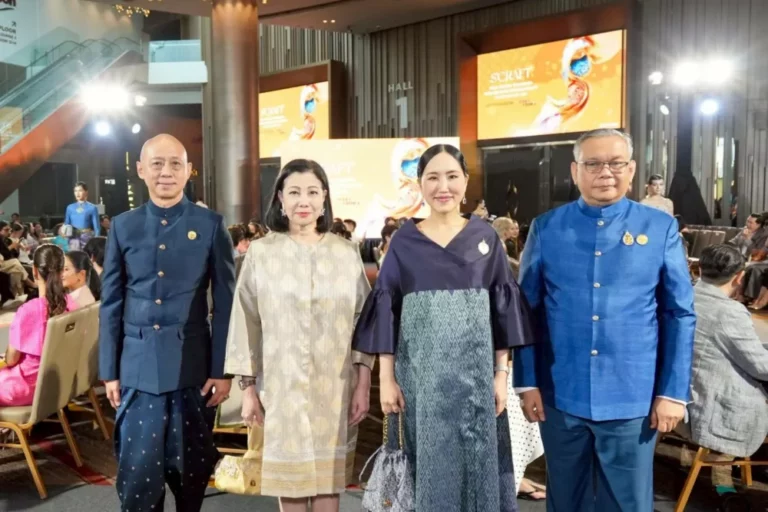 แบรนด์ SIRIVANNAVARI และ ICONCRAFT เผยโฉมกระเป๋าผ้าไทยคอลเลกชัน “S’CRAFT : Craftsmanship 2025”