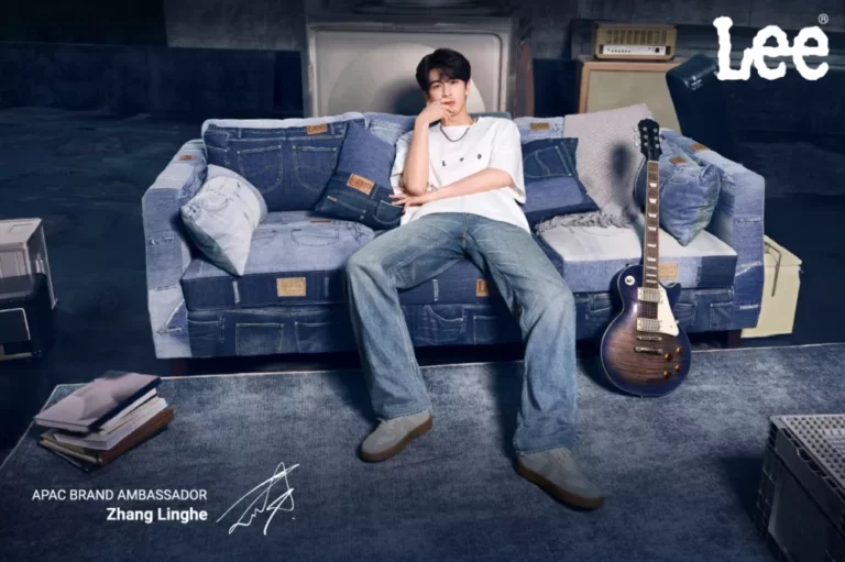 Lee ปลุกตำนานยีนส์อีกครั้ง—เมื่อเรื่องราวดีๆ เริ่มต้นจากกางเกงยีนส์ตัวโปรด “The Best Stories Happen in Jeans” พร้อมดึง Zhang Linghe เป็น Brand Ambassador ประจำภูมิภาคเอเชียแปซิฟิก (APAC)