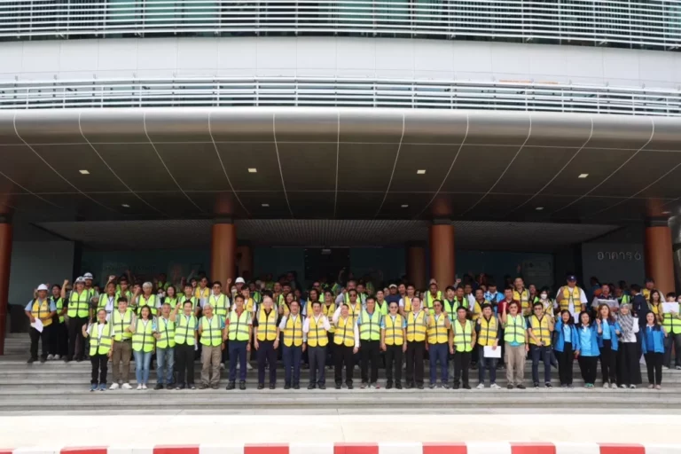 การเคหะแห่งชาติ ร่วมมือ มูลนิธินายช่างไทยใจอาสา เร่งตรวจสอบอาคารที่ได้รับผลกระทบจากแผ่นดินไหว เผยผลสำรวจ 926 อาคาร มั่นคง แข็งแรง ปลอดภัย