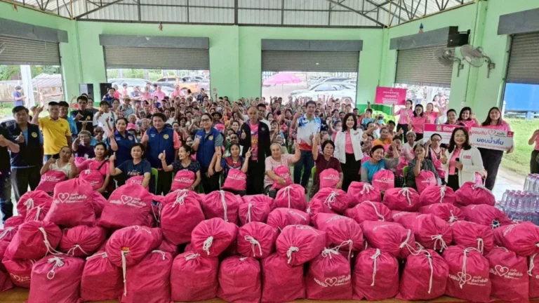 ออมสินห่วงใย มอบถุงยังชีพแก่ผู้ประสบอุทกภัย ในพื้นที่ จ.เพชรบูรณ์