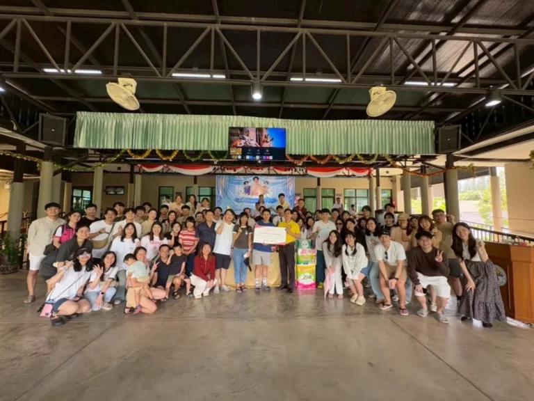 เอไอเอ ประเทศไทย มอบทุนการศึกษาให้แก่นักเรียนโรงเรียนสอนคนตาบอด มกุฏคีรีวัน เขาใหญ่ เพื่อส่งเสริมคุณภาพชีวิตที่ดีขึ้นอย่างยั่งยืน