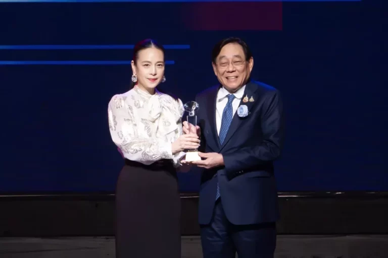 “มาดามแป้ง” นำทัพ “เมืองไทยประกันภัย”คว้ารางวัลเกียรติยศสูงสุด และผู้ทำประโยชน์ต่อธุรกิจ จาก คปภ.