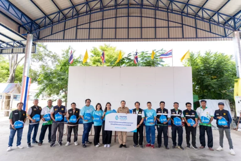 กรุงเทพประกันชีวิต ลงพื้นที่ช่วยเหลือผู้ประสบอุทกภัย ใส่ใจผู้ประสบภัย มอบถุงยังชีพบรรเทาความเดือดร้อน ในจังหวัดพระนครศรีอยุธยา นครสวรรค์ และชัยนาท