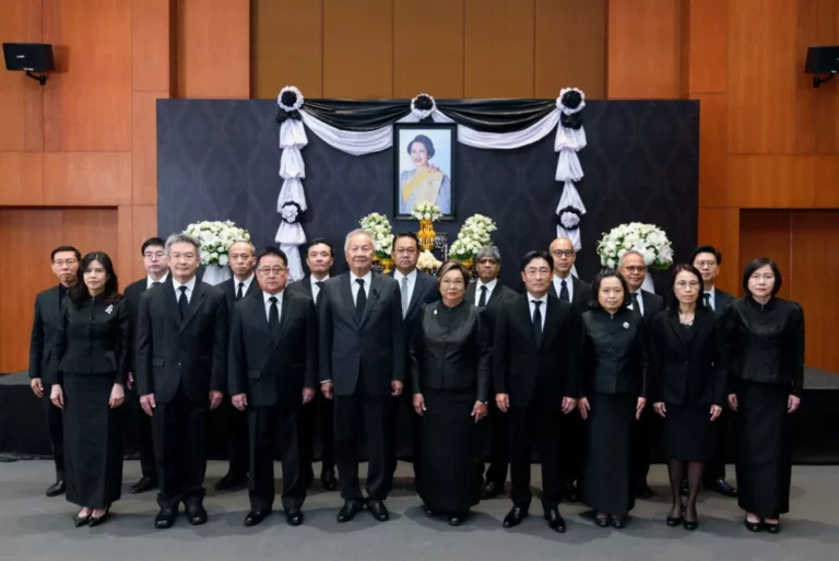 กรุงศรี จัดพิธีถวายความอาลัยแด่สมเด็จพระนางเจ้าสิริกิติ์ พระบรมราชินีนาถ  พระบรมราชชนนีพันปีหลวง