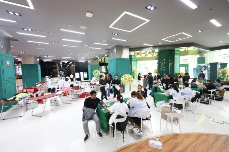 ธ.ก.ส. ร่วมใจบริจาคโลหิต เพื่อถวายเป็นพระราชกุศลแด่สมเด็จพระนางเจ้าสิริกิติ์ พระบรมราชินีนาถ พระบรมราชชนนีพันปีหลวง  