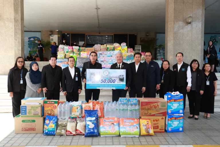 การเคหะแห่งชาติ รับมอบสิ่งของธารน้ำใจ จากชุมชนต่าง ๆ ช่วยเหลือผู้ประสบภัยภาคใต้