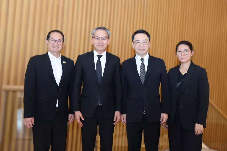 SME D Bank ผนึกกำลัง สมาพันธ์ SME ไทย ช่วยผู้ประกอบการภาคใต้ประสบอุทกภัย พาถึงแหล่งทุนดอกเบี้ยต่ำ ผ่านกลไก “ศูนย์ฝ่าฟัน ดัน SMEs” หนุนฟื้นฟูกิจการได้อย่างรวดเร็ว