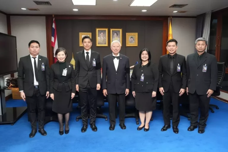 กรรมการผู้จัดการ ธนาคารอาคารสงเคราะห์ พร้อมคณะ เข้าเยี่ยมคารวะรองนายกรัฐมนตรี