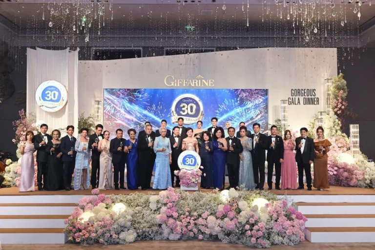 “กิฟฟารีน” สุดปัง! ฉลองยิ่งใหญ่ 30 ปี ผลประกอบการทะลุ 114,764 ล้านบาท “หมอต้อย- นลินี” แม่ทัพใหญ่เปิดแผนปี 69 ทำตลาดเชิงรุก ใช้ยุทธศาสตร์บริหารธุรกิจหลายมิติ หวังดันยอดปีที่ 31 โตกระหึ่ม!   