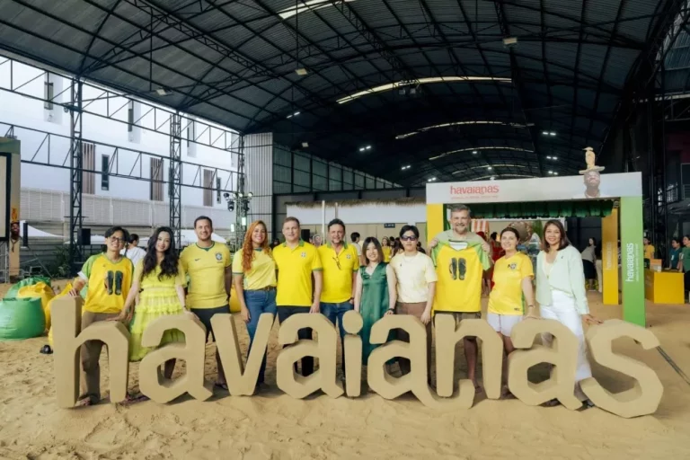 Havaianas จัดบิ๊กแมตช์รับทัวร์นาเมนต์ระดับโลก “Football Beach Party” แท็กทีมทัพเซเลบ-คนดัง เปิดตัว “Top Nations” ร่วมฉลองฟุตบอลสไตล์บราซิลเลียน