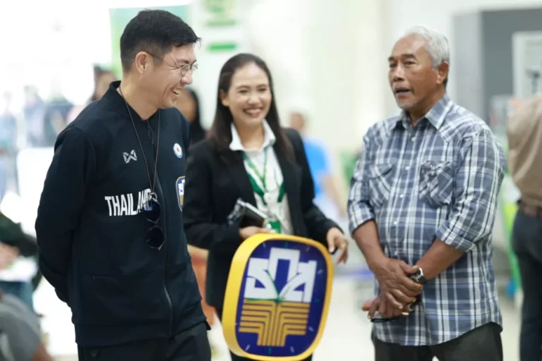 ผู้จัดการ ธ.ก.ส. ลงพื้นที่ตรวจเยี่ยมการลงทะเบียนโครงการบัตรสวัสดิการแห่งรัฐ ปี 2569 วันแรก ณ สาขาละงู จ.สตูล