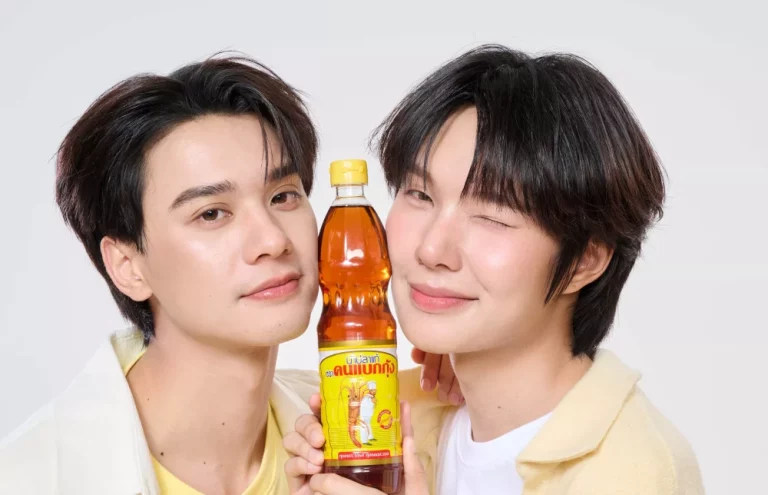 “คนแบกกุ้ง” เปิดตัว “เก่ง-น้ำปิง” Friend of Brand ส่งต่อภาพลักษณ์แบรนด์น้ำปลาไทยสู่คนรุ่นใหม่ ภายใต้แคมเปญ “รสชาติที่แบกทุกโมเมนต์”