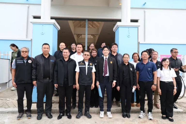การเคหะฯ ร่วมต้อนรับคณะผู้ตรวจราชการสำนักนายกรัฐมนตรี ลงพื้นที่ติดตามคุณภาพชีวิตประชาชนในโครงการบ้านเอื้ออาทรแสมดำ  (บางขุนเทียน)